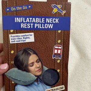 On the Go Inflatable Neck Rest Pillow -Blue